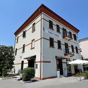 3* Отель Autoespresso Venice - Atika & Atif