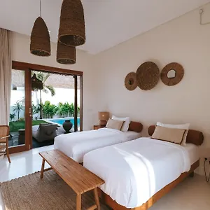 https://amaka-villas.hotelsseminyak.net